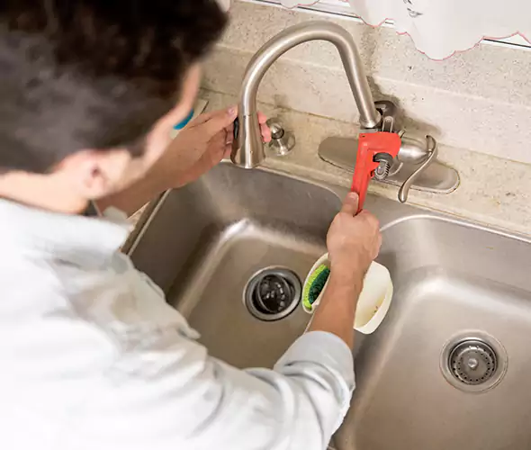 Professional Sink Repair Specialist in Hanford, CA: Schedule Reliable Sink Fixing Services with Us
