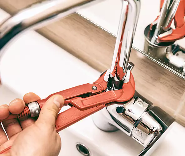 Expert Leak Repair Plumber in Hanford, CA