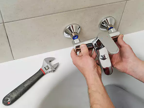 Why Choose Hanford Plumbers for Bathtub Faucet Replacement in Hanford, CA?