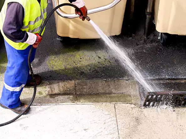 Why Choose Hanford Plumbers for Hydro Jetting in Hanford, CA?